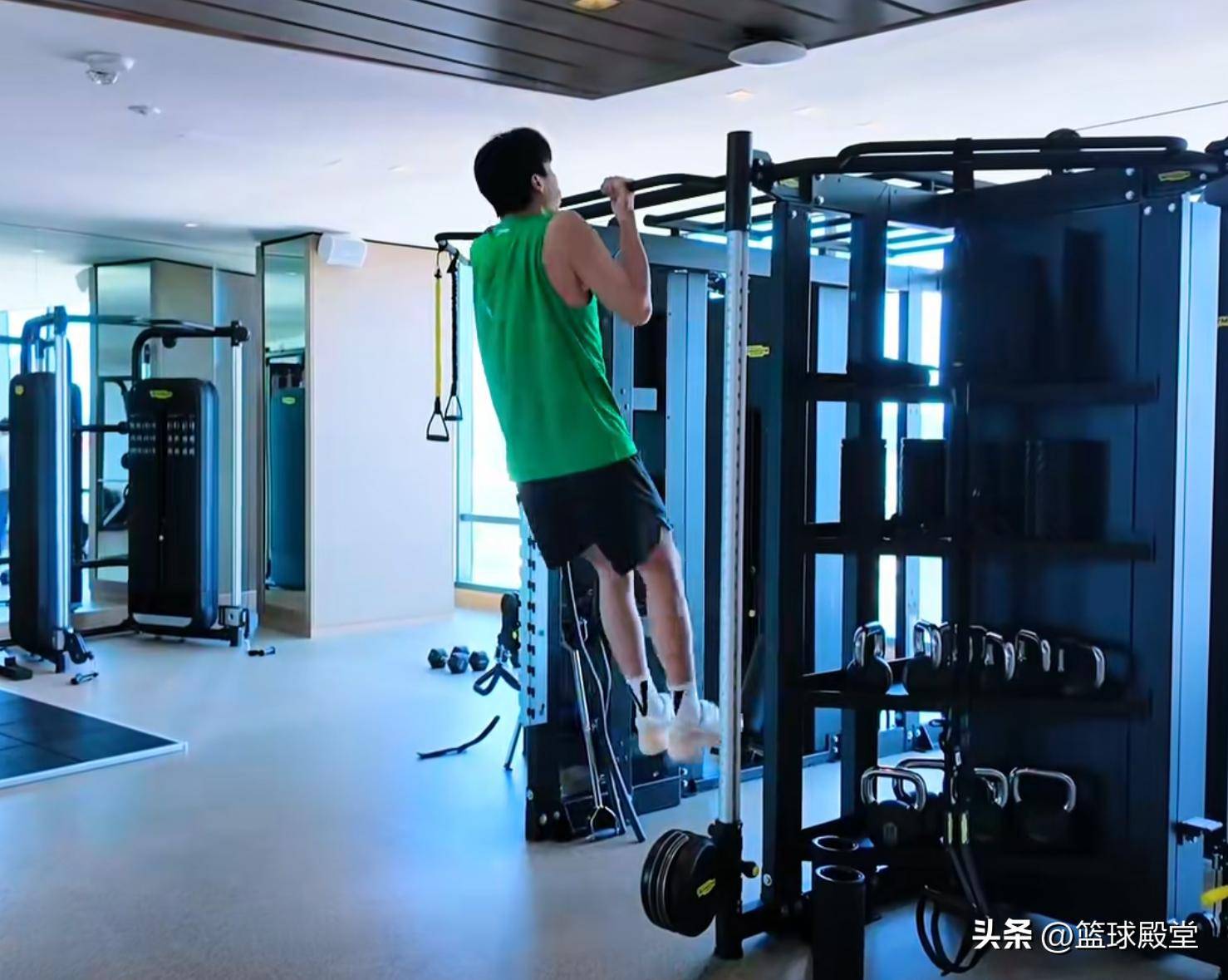 开云体育网站-杨瀚森首先应该提升体能，然后加强速度和力量的简单介绍